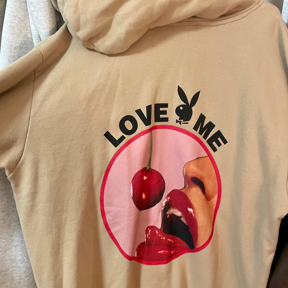 Playboy pacsun love me fleece hoodie size large unisex